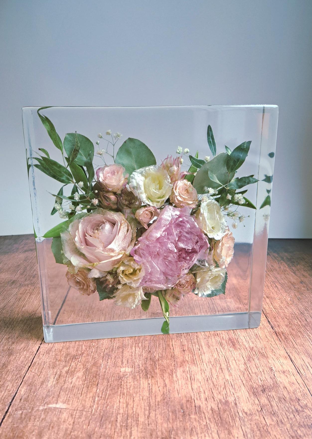 Quadratischer Aufsteller L - ca. 25x25x5 cm